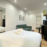 Guestready - Cozy Green Haven In Paris 13